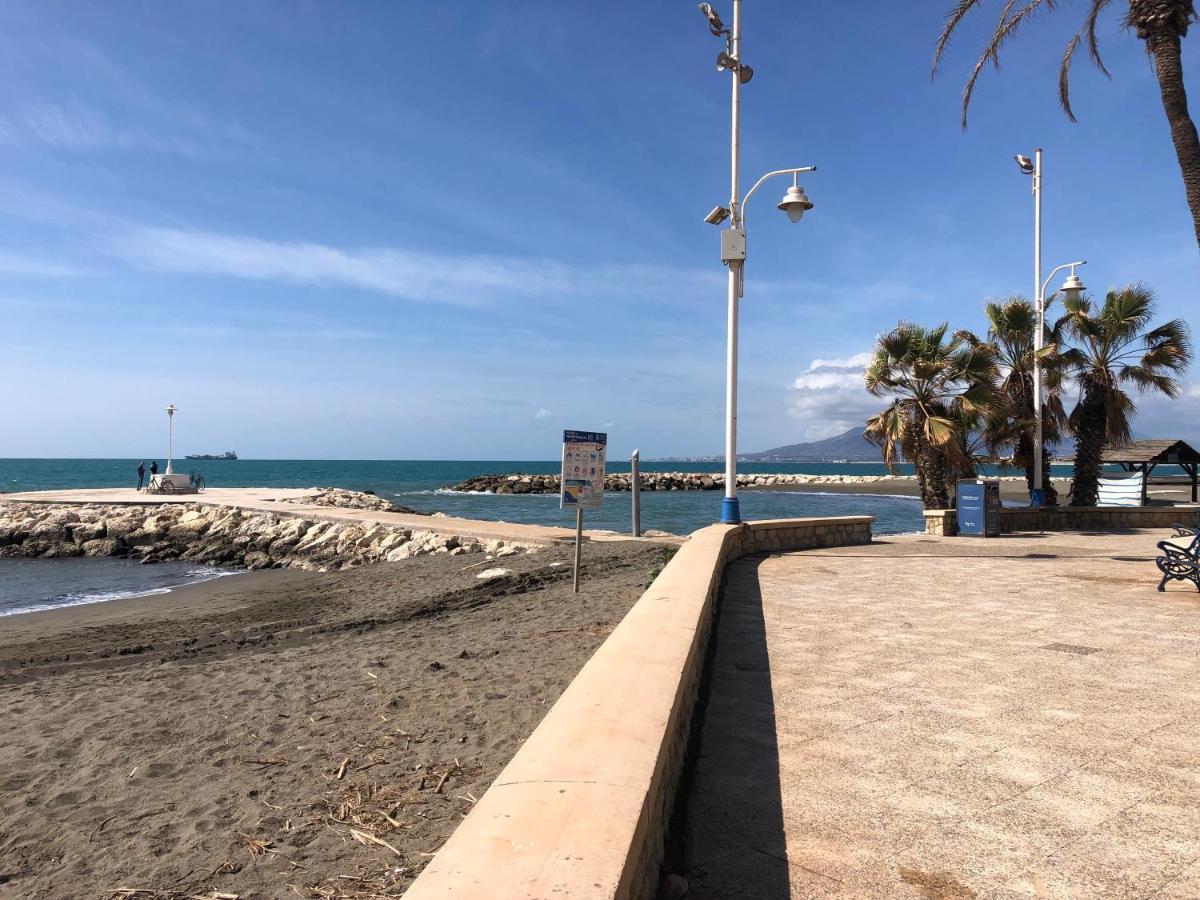 Piso En Pedregalejo A 50M De La Playa. Apartman Málaga Kültér fotó