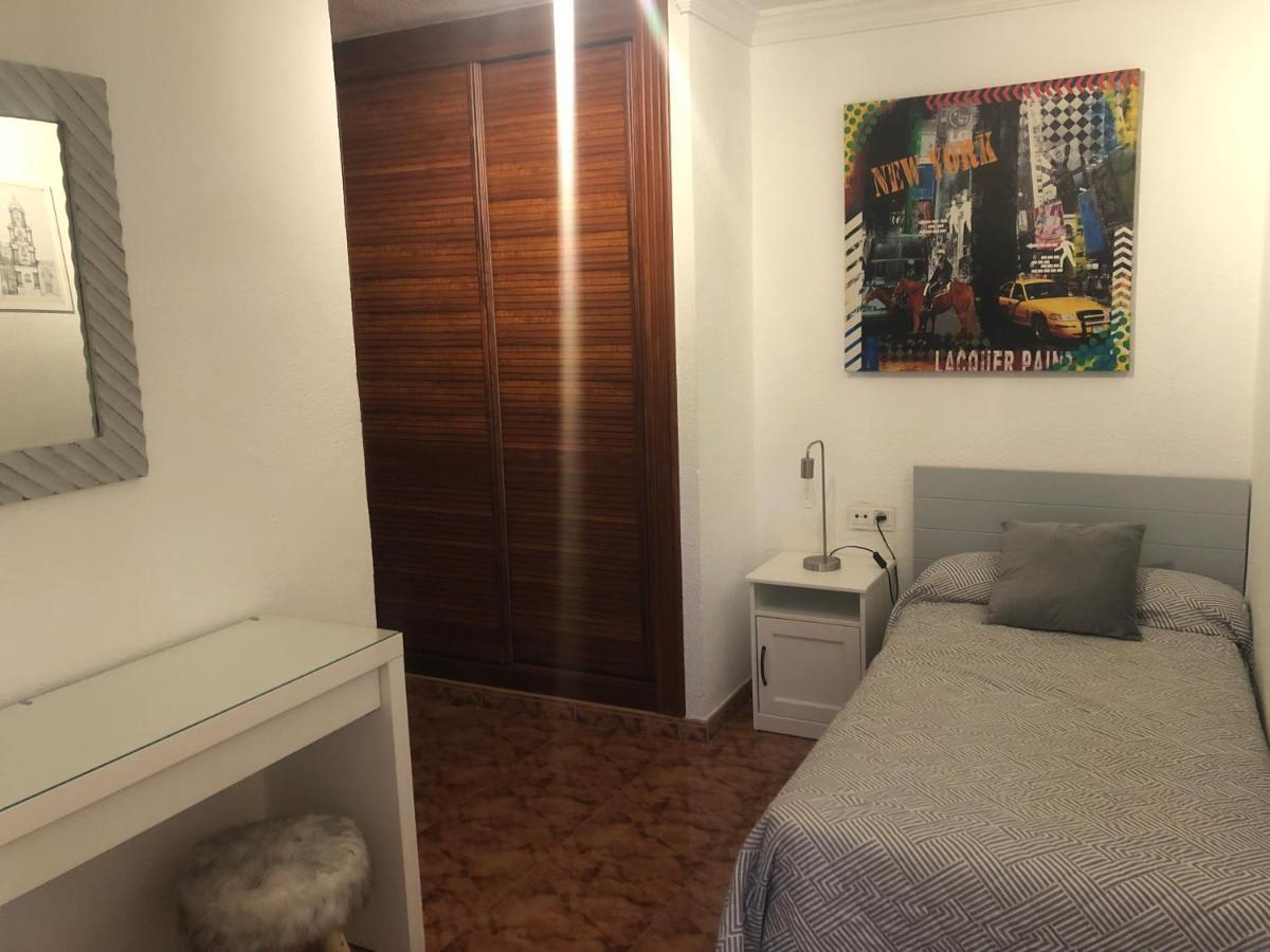 Piso En Pedregalejo A 50M De La Playa. Apartman Málaga Kültér fotó